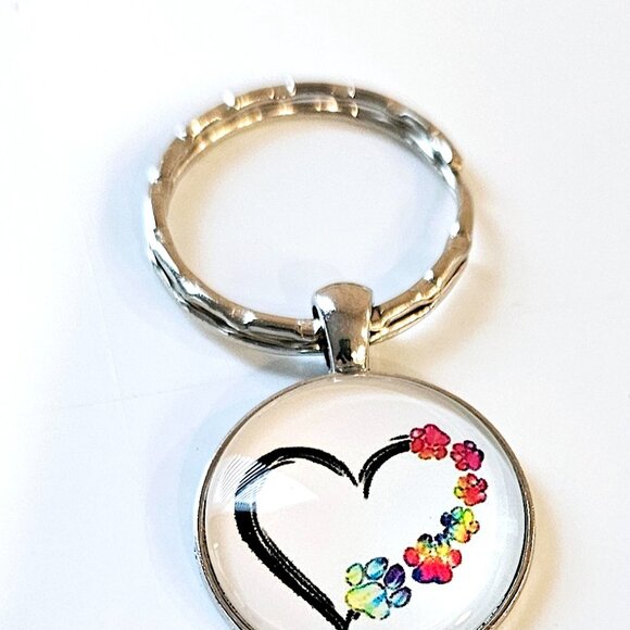Paw Print Keychain Pet Lover Love Heart Flowers - Picture 1 of 3